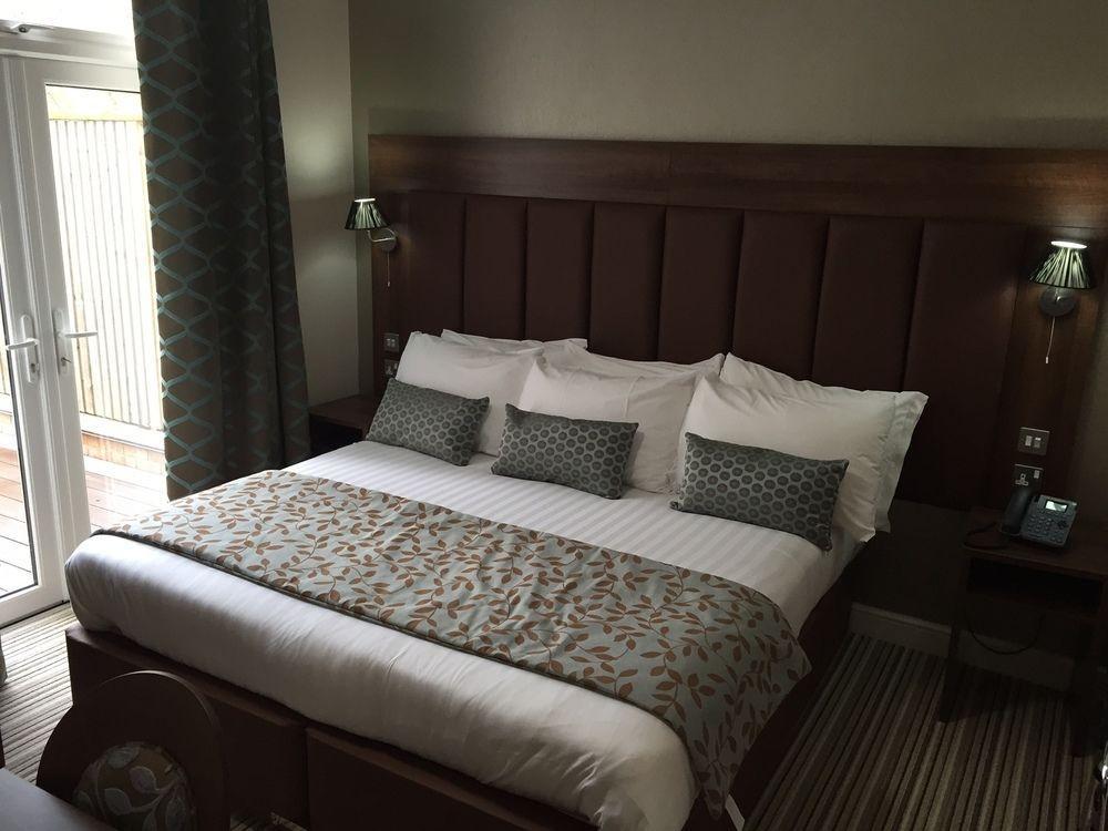 Twin Oaks Hotel Chesterfield Zewnętrze zdjęcie