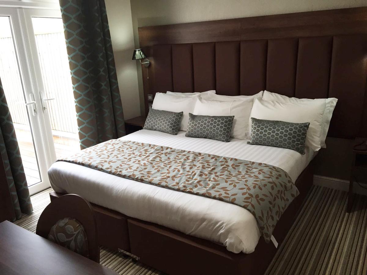 Twin Oaks Hotel Chesterfield Zewnętrze zdjęcie
